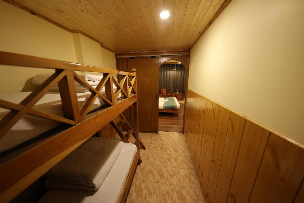 Hotel Yak Manali  Bagian luar foto