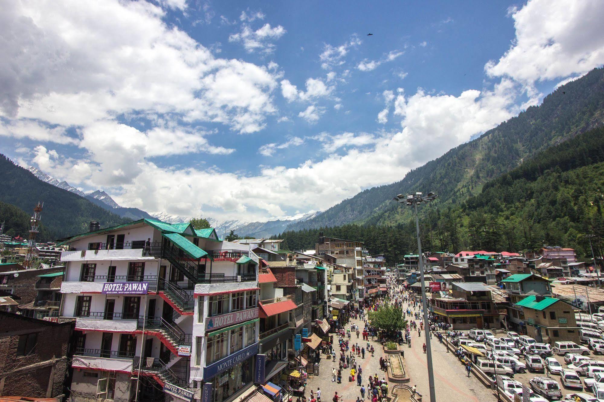 Hotel Yak Manali  Bagian luar foto
